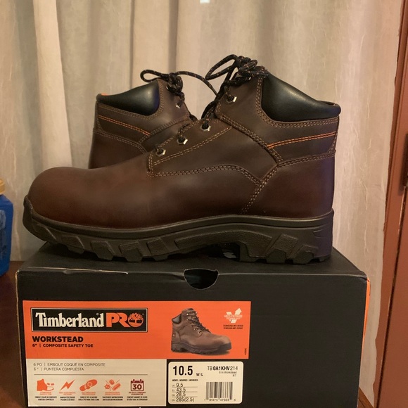 Men’s size 10.5 W composite steal toed Timberline Boots. main image 4